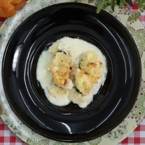 Trouxinhas de Queijo Gruyère com Damasco Casa das Massas Elis